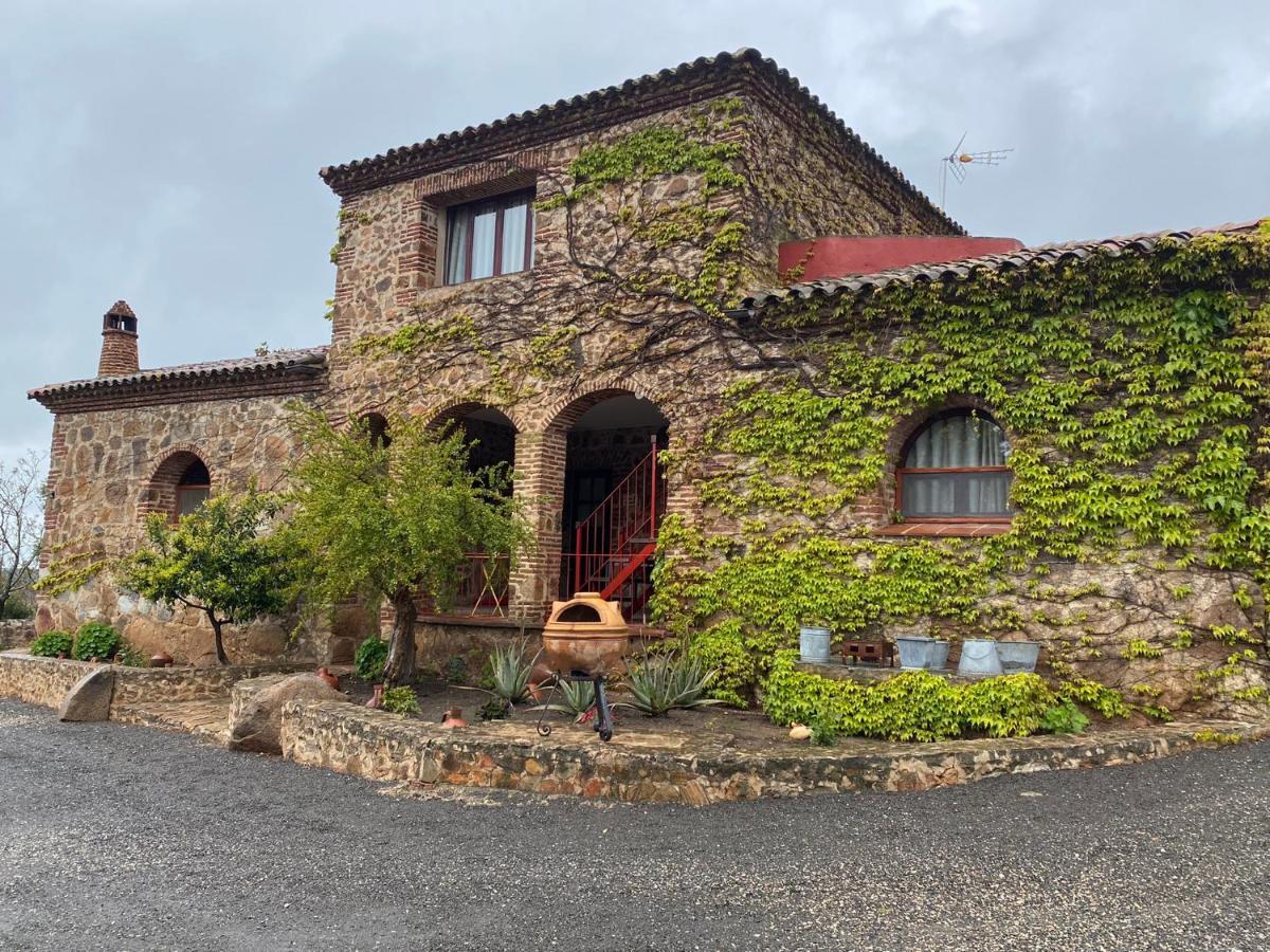 Almendral Casas Rurales Monasterio De Rocamador المظهر الخارجي الصورة