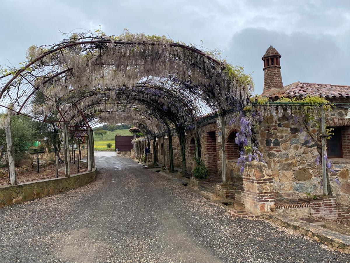 Almendral Casas Rurales Monasterio De Rocamador المظهر الخارجي الصورة