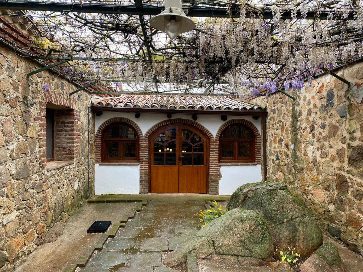 Almendral Casas Rurales Monasterio De Rocamador المظهر الخارجي الصورة