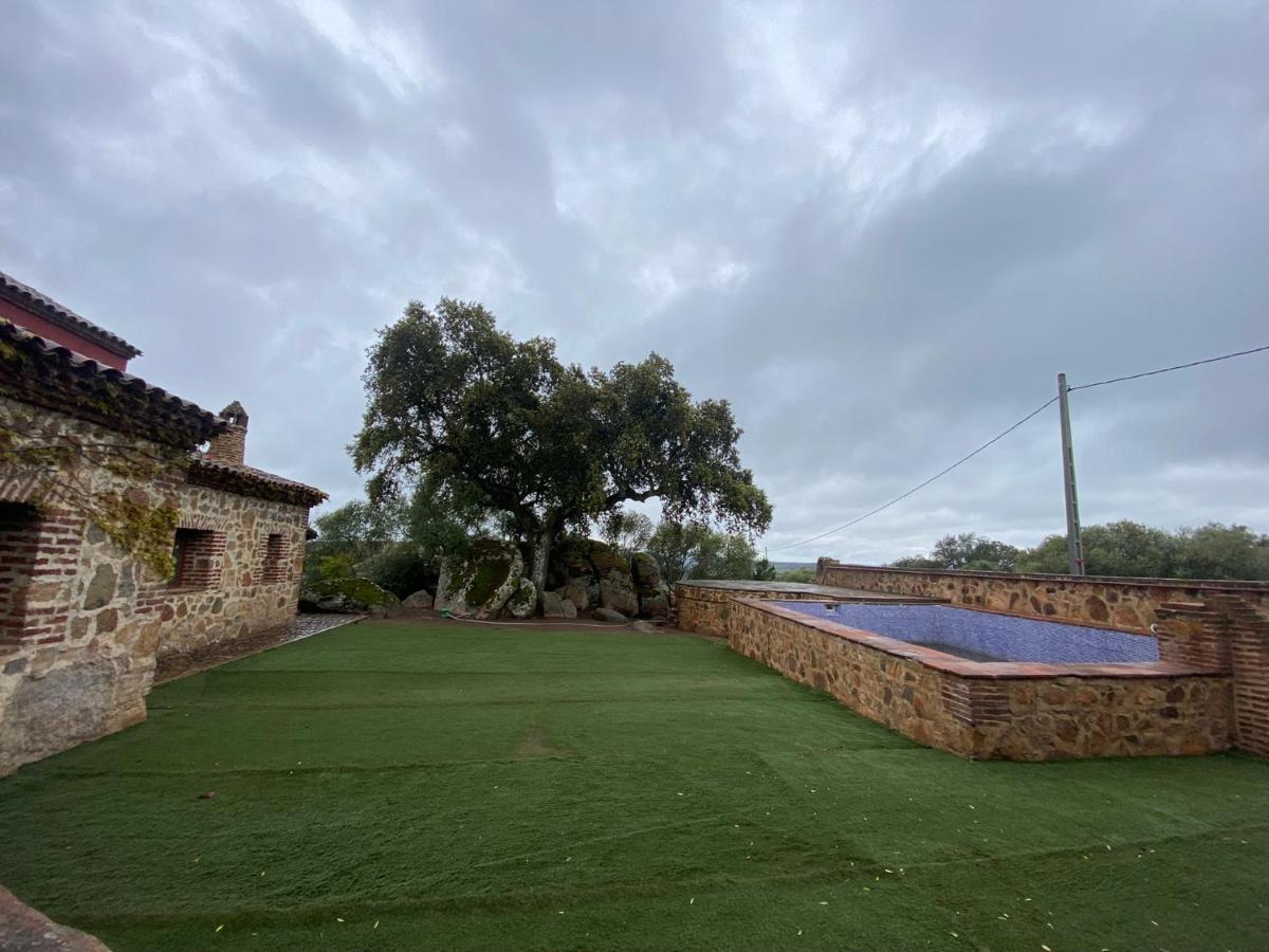 Almendral Casas Rurales Monasterio De Rocamador المظهر الخارجي الصورة